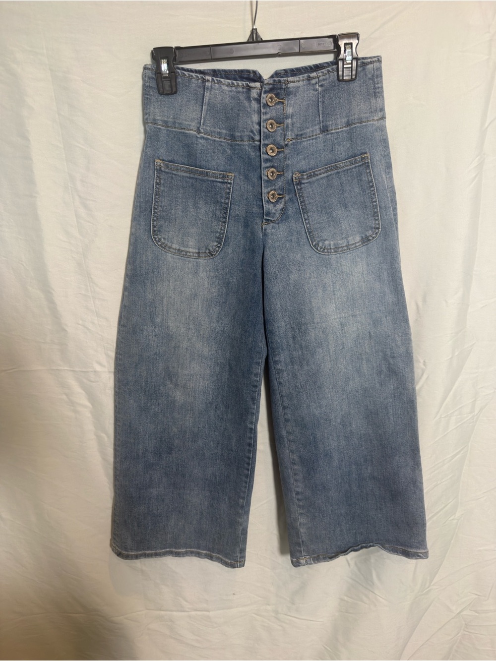 Gaudi' Faded Blue High-Waist Wide-Leg Cropped Jeans with Button Fly
